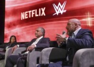 WWE的《周一晚间RAW》在Netflix的首播平均吸引了260万美国家庭，全球490万