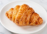 英国人嘲笑“croissant”的发音，因为他们一直“念错了”。